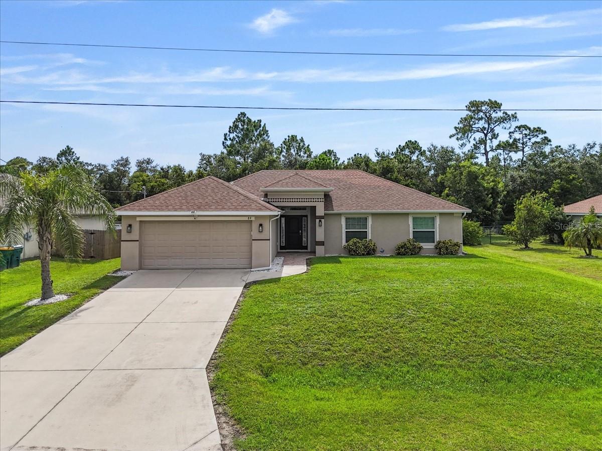 89 Champion St, Port Charlotte, FL 33953