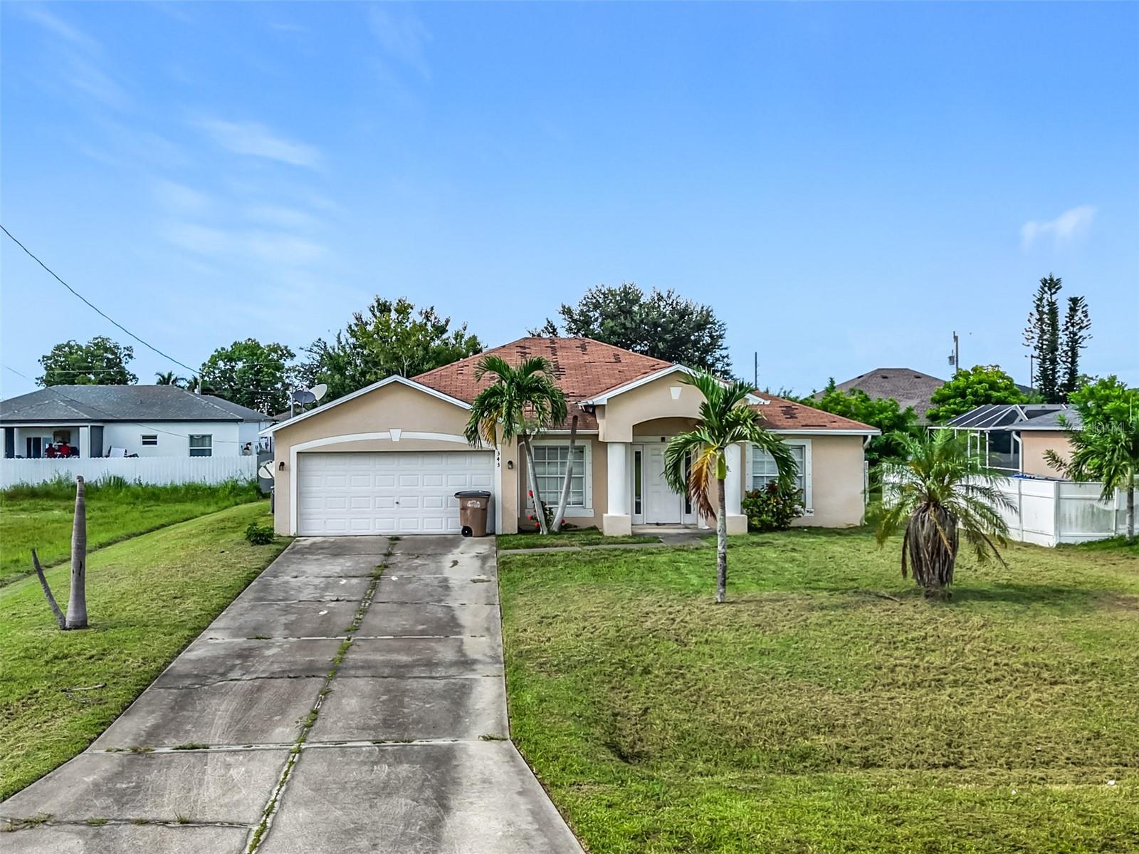 343 Ne 25th Ter, Cape Coral, FL 33909