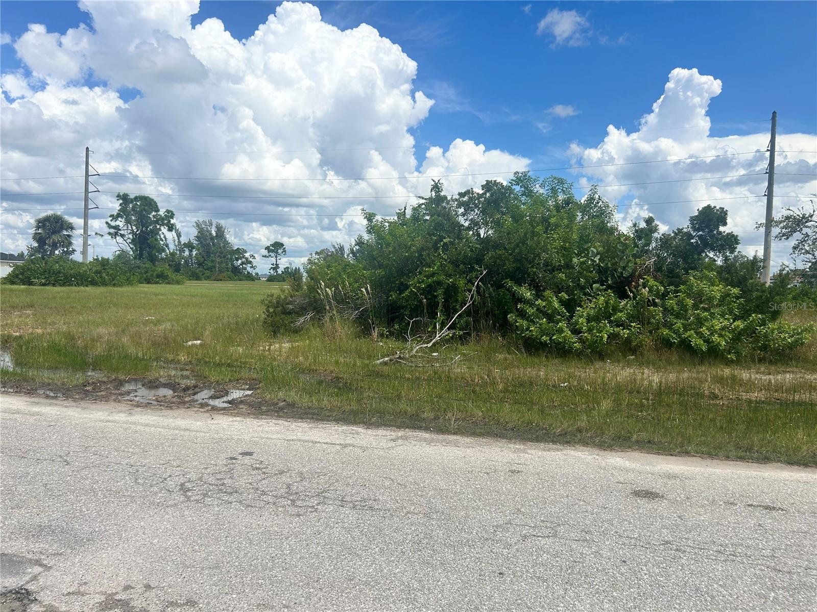 1219 Nw 24th Pl, Cape Coral, FL 33993