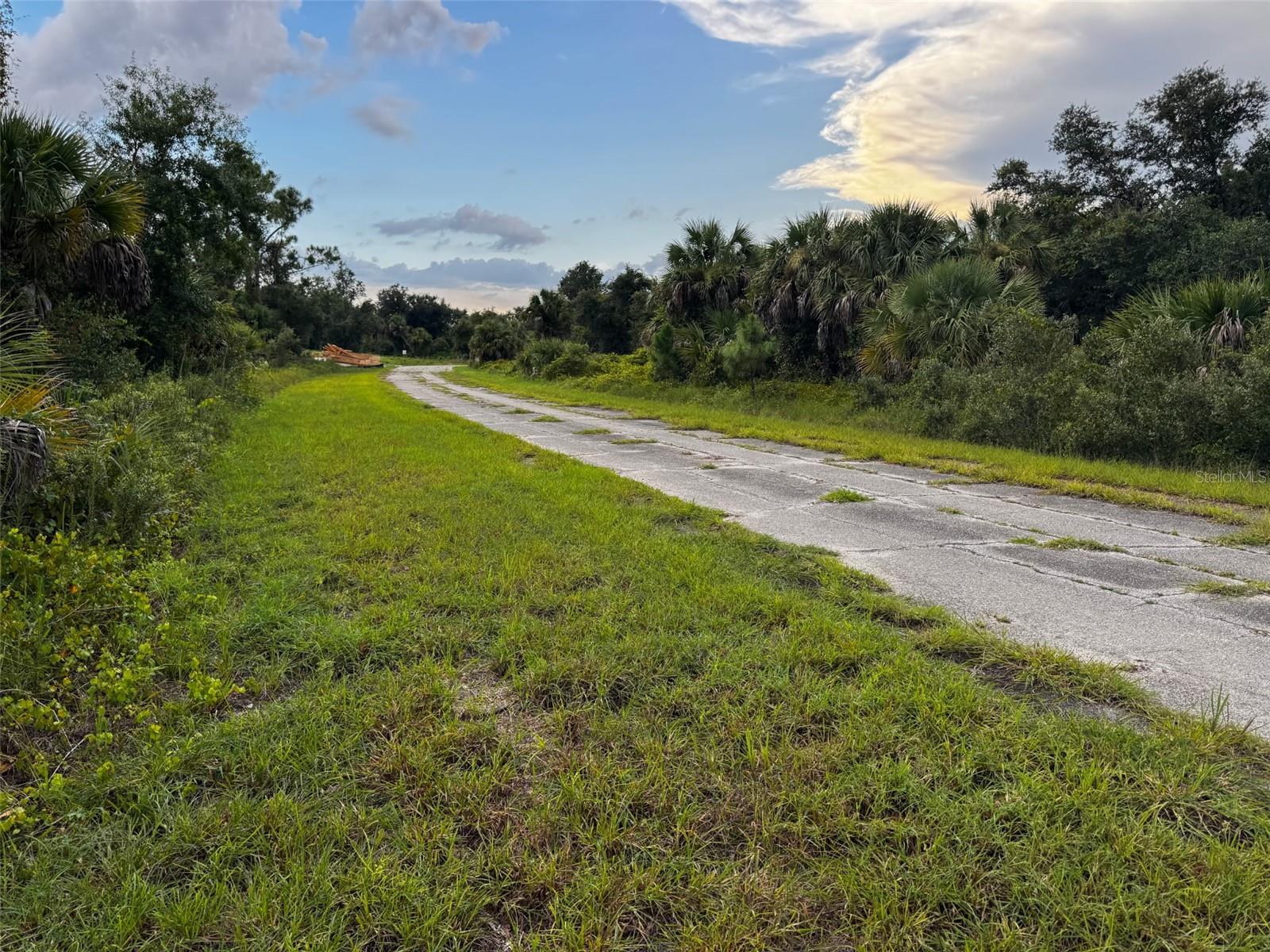 0 Hamburg Dr, North Port, FL 34288
