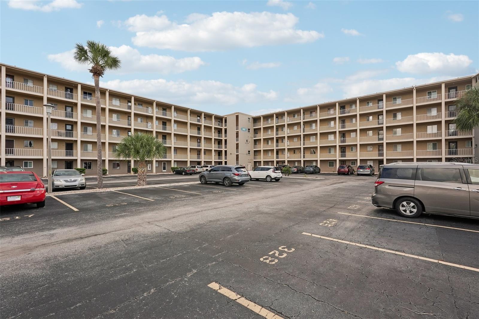 3606 Lake Bayshore Dr #K224, Bradenton, FL 34205