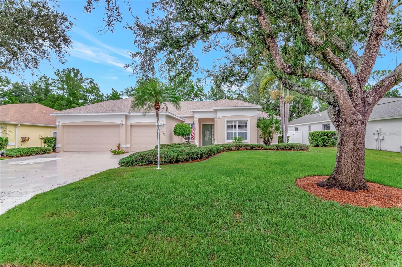 11209 Pine Lilly Pl, Lakewood Ranch, FL 34202