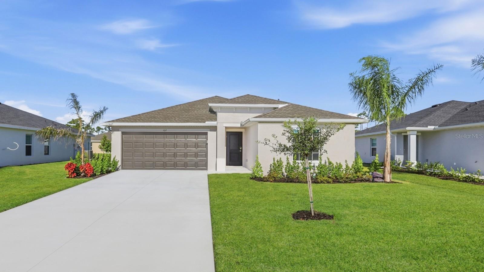 102 Leisure Pl, Rotonda West, FL 33947