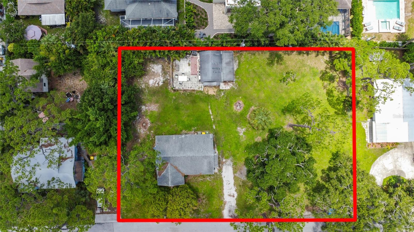 2462 Prospect St, Sarasota, FL 34239