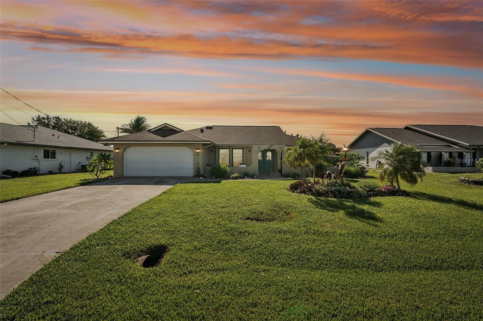 13 Bunker Ln, Rotonda West, FL 33947