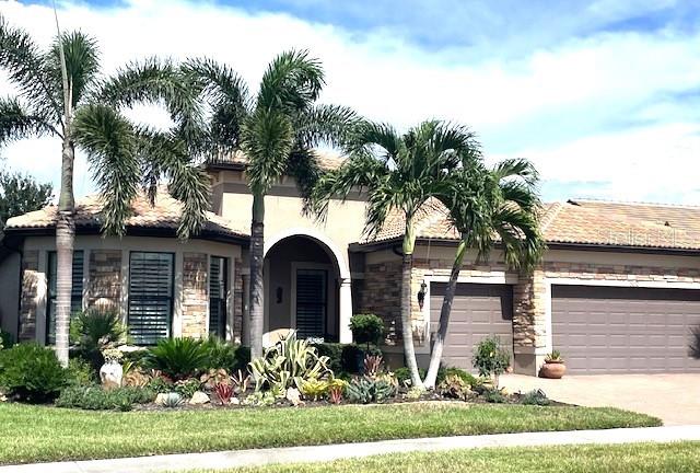 5872 Snowy Egret Dr, Sarasota, FL 34238