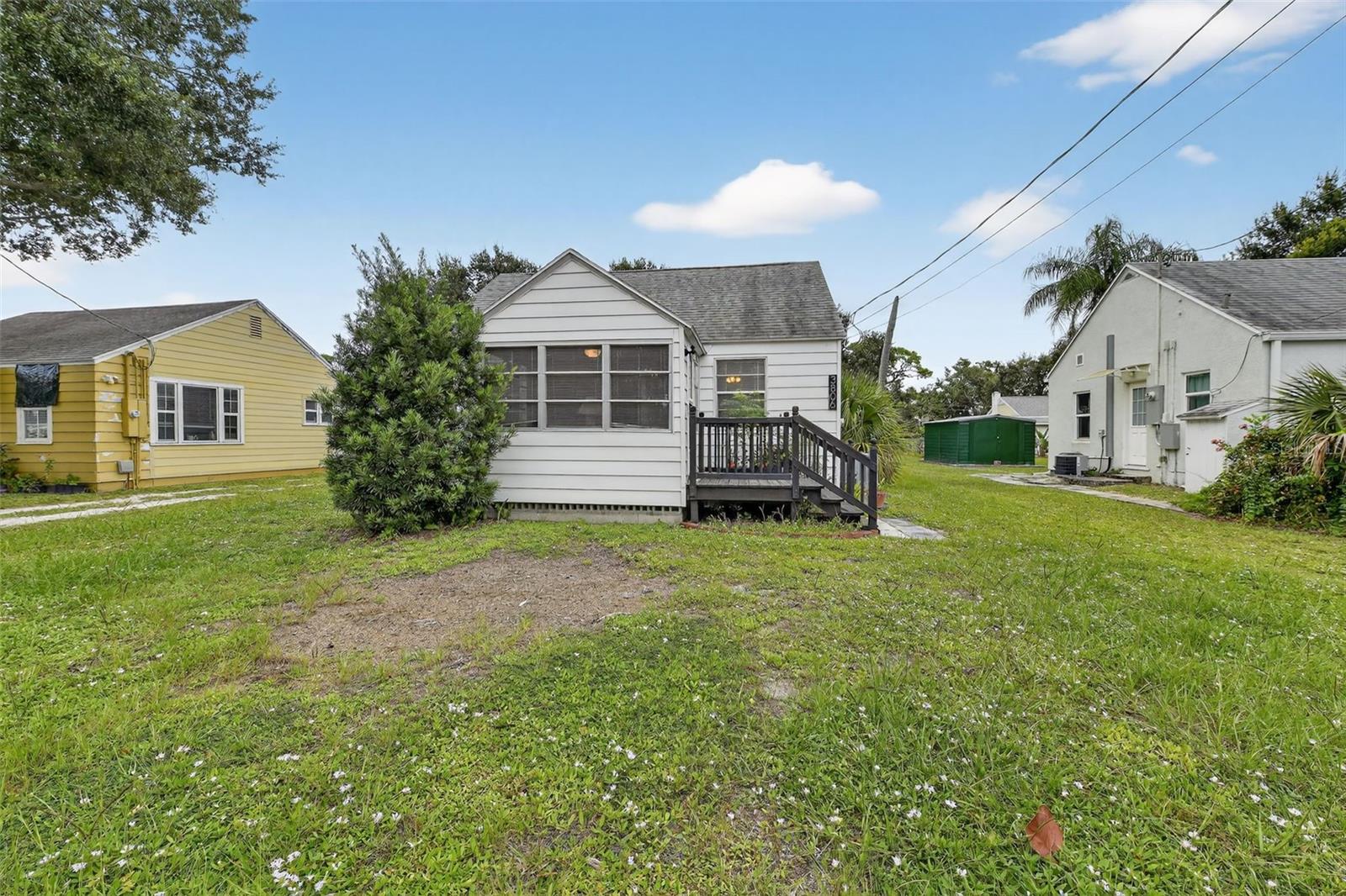 3806 Chapel Dr, Sarasota, FL 34234