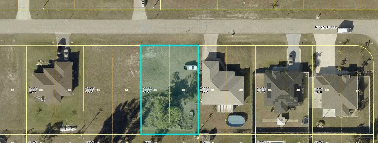 2120 Ne 25th Ter, Cape Coral, FL 33909
