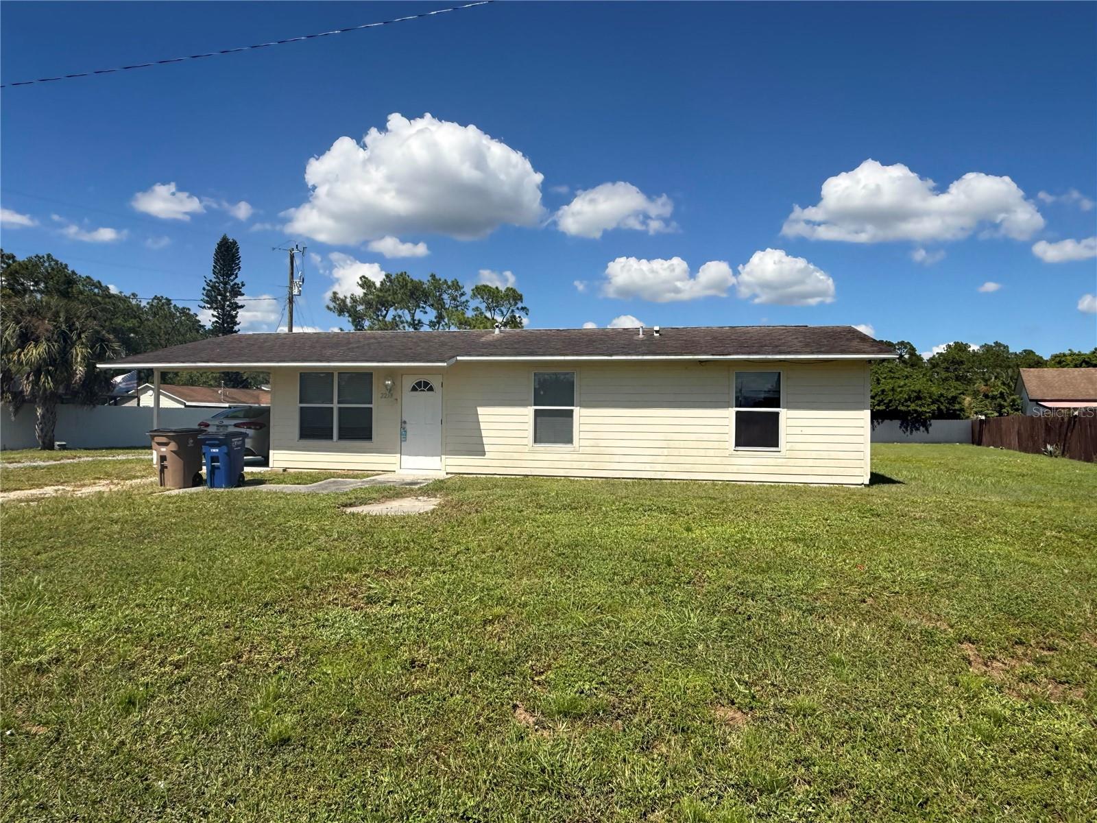 2253 11th Ter, Lehigh Acres, FL 33936
