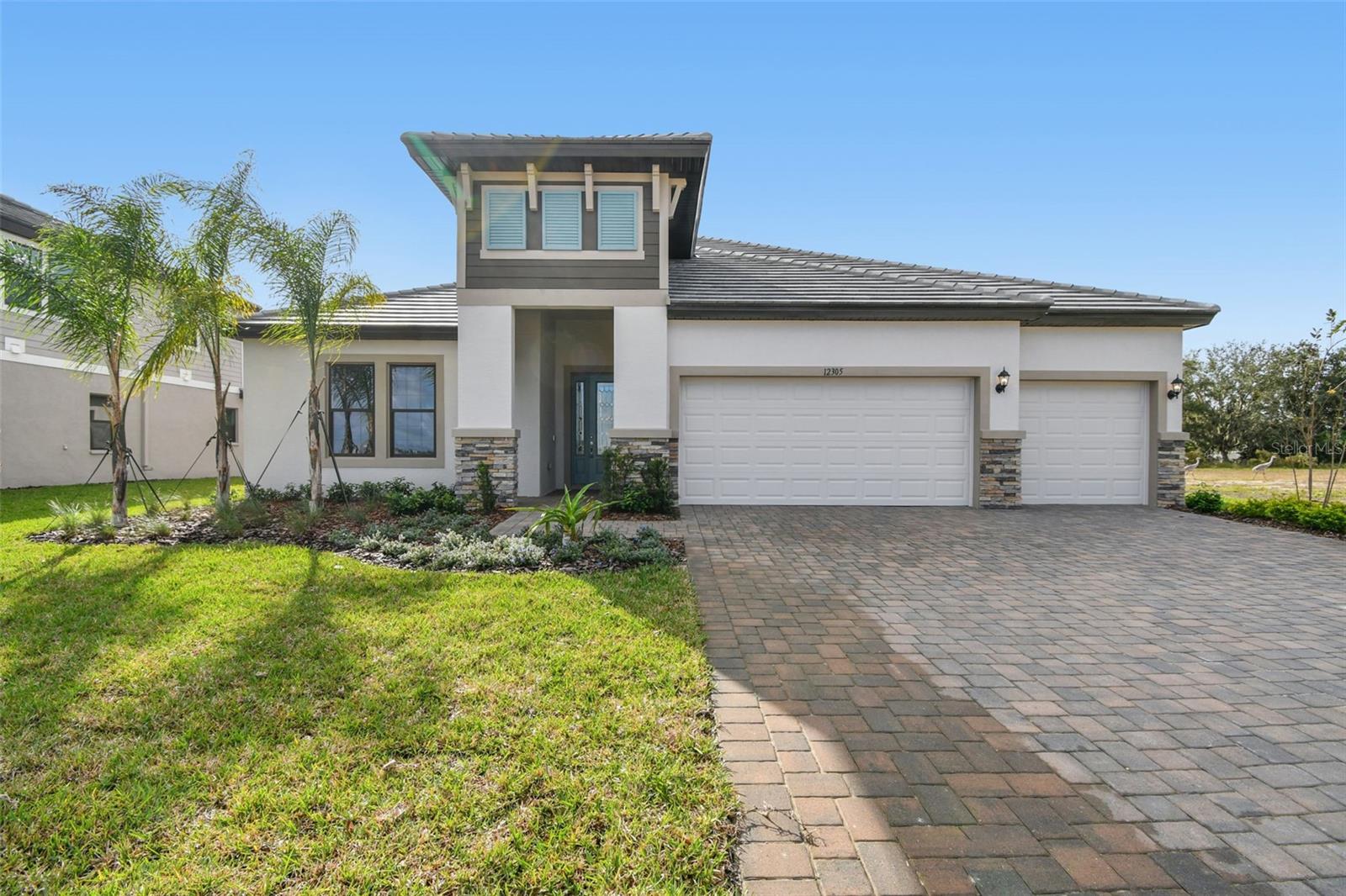 12305 White Blossom Ct, Parrish, FL 34219