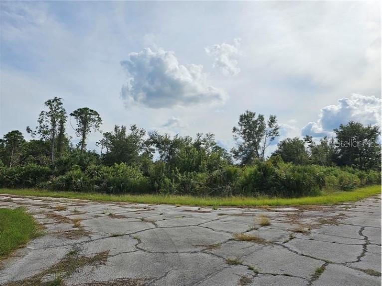 Lot 1 Hinshaw Ave, North Port, FL 34288