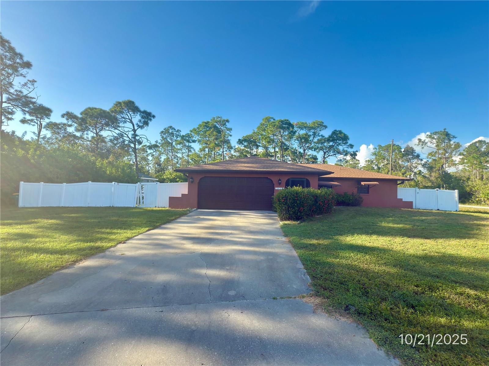 28350 Jardin Ave, Punta Gorda, FL 33955