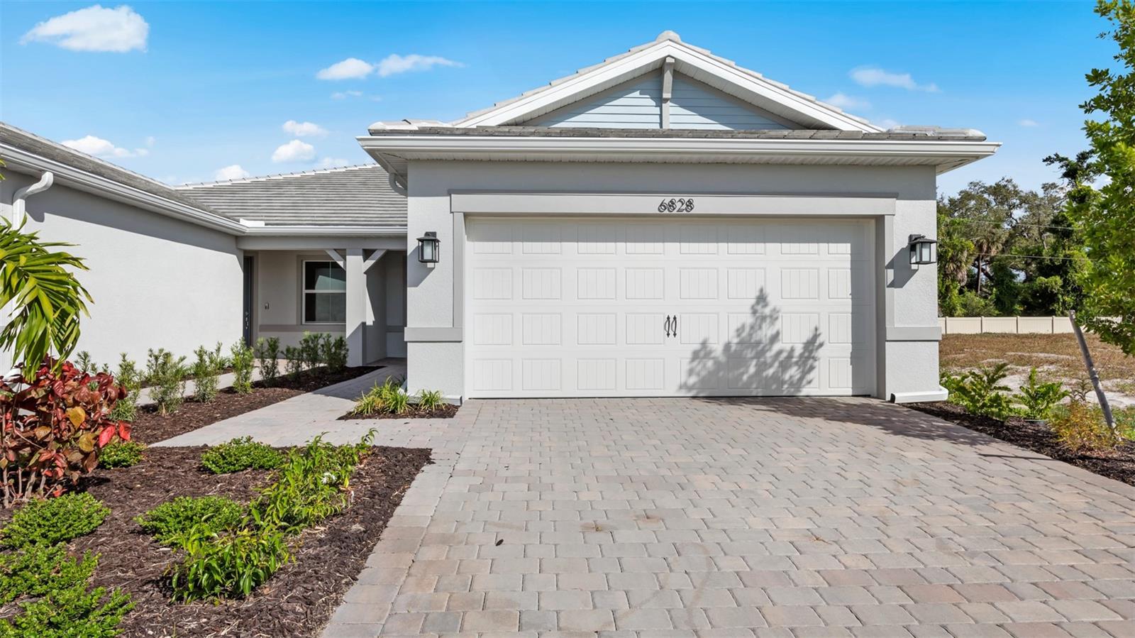 6828 Navelina Ln, Nokomis, FL 34275