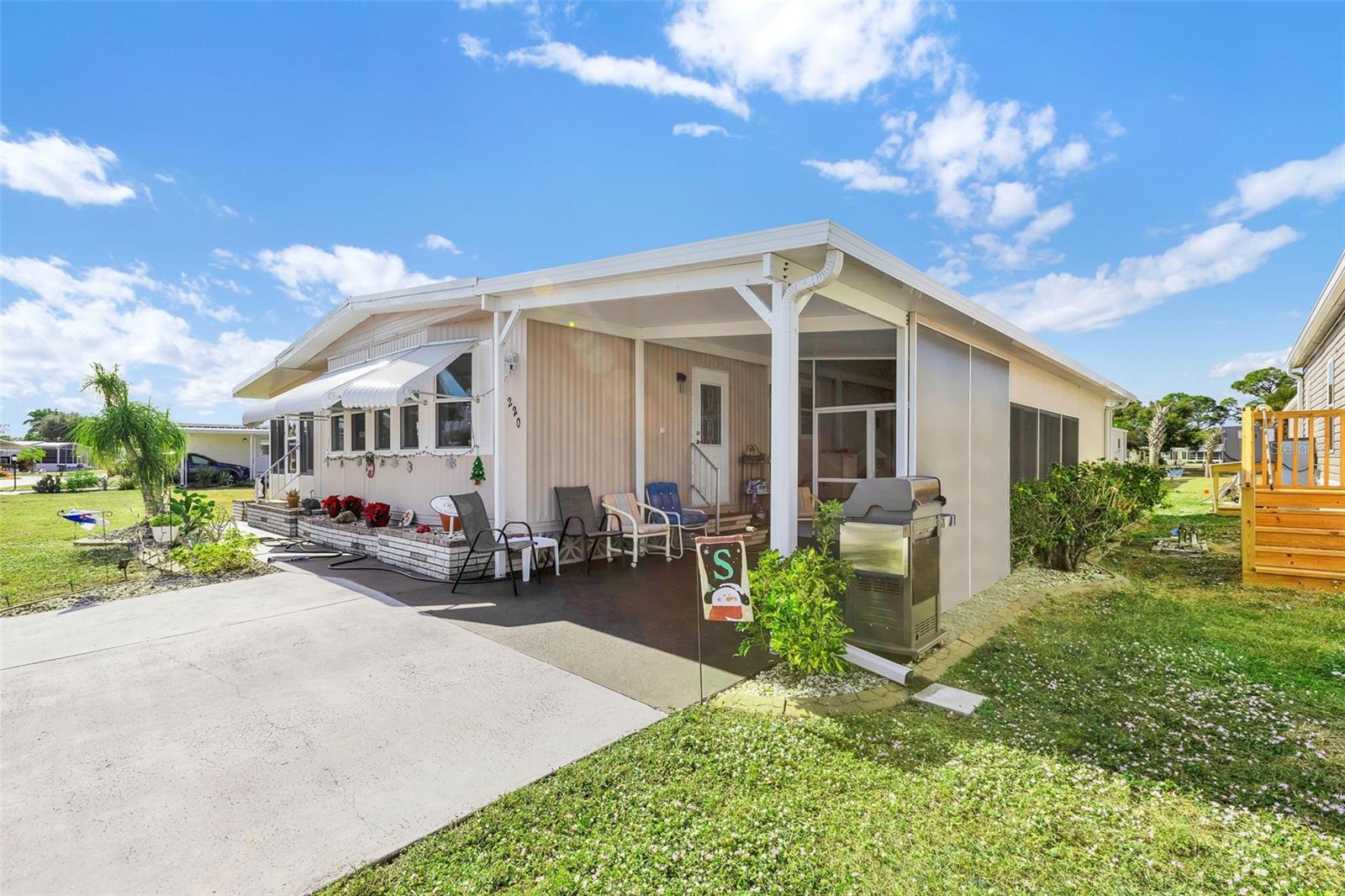 220 La Rosas, North Port, FL 34287