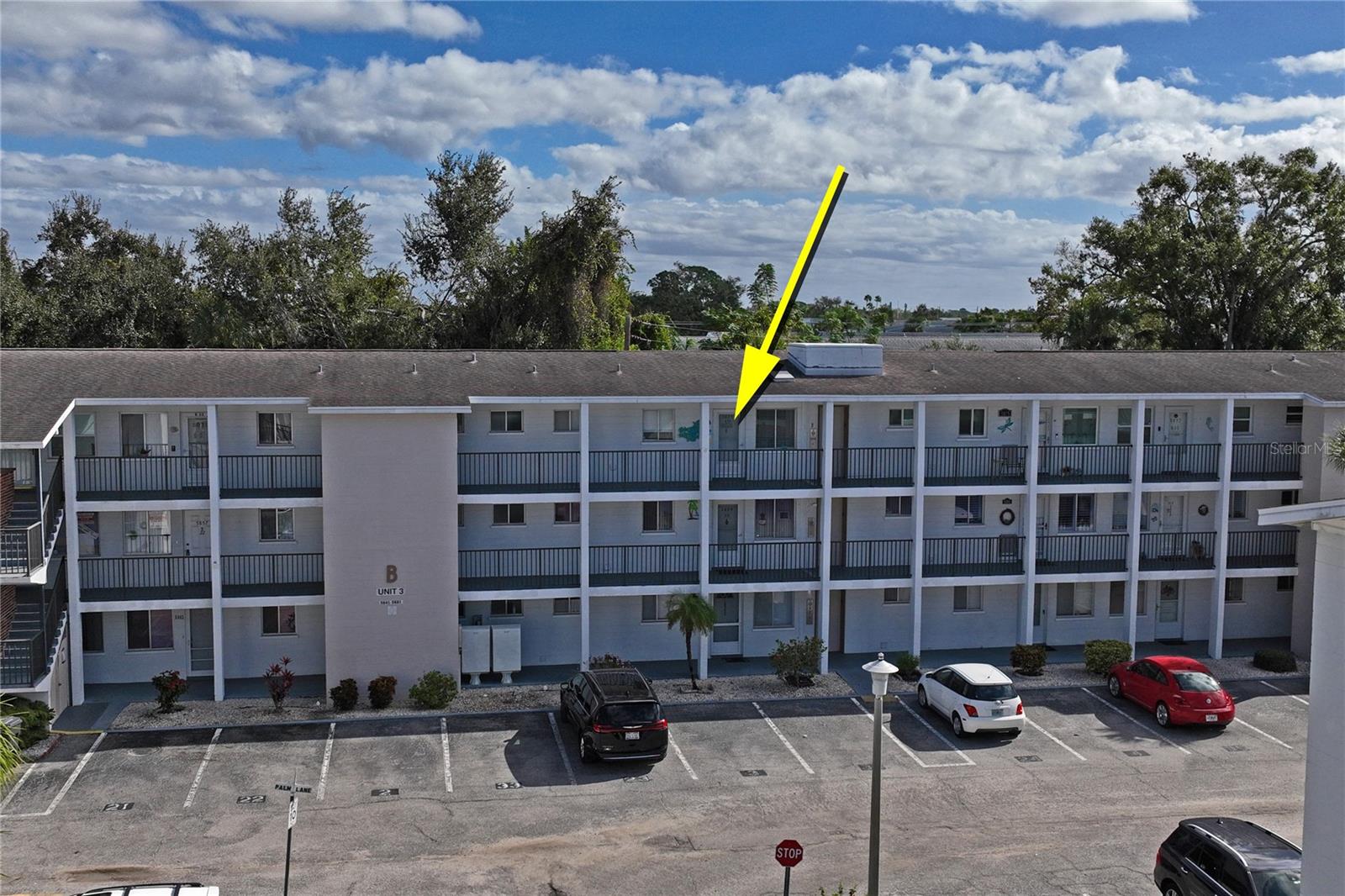 5873 Palm Ln #B33, Bradenton, FL 34207