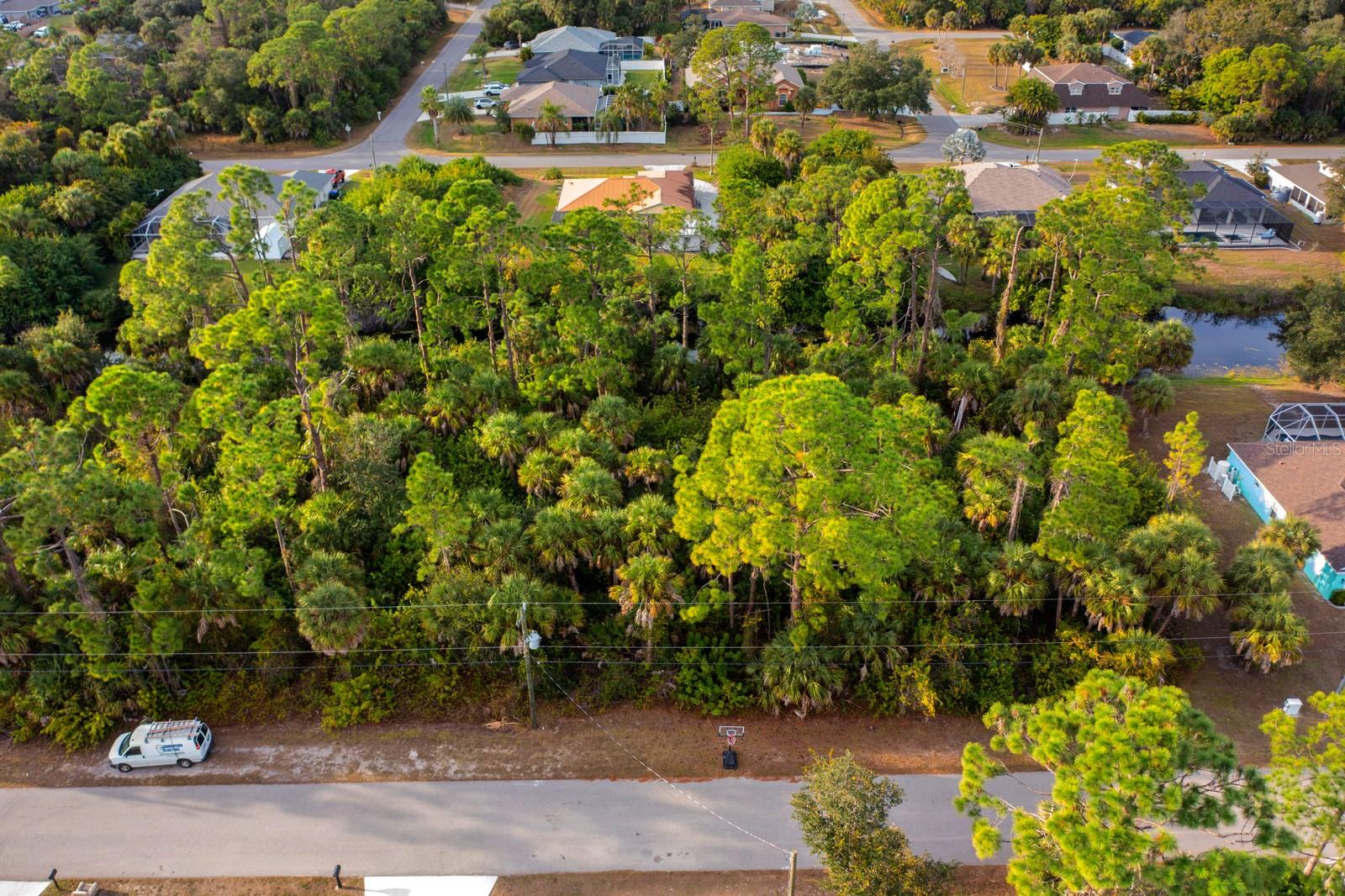 Lagoon Ter, North Port, FL 34286
