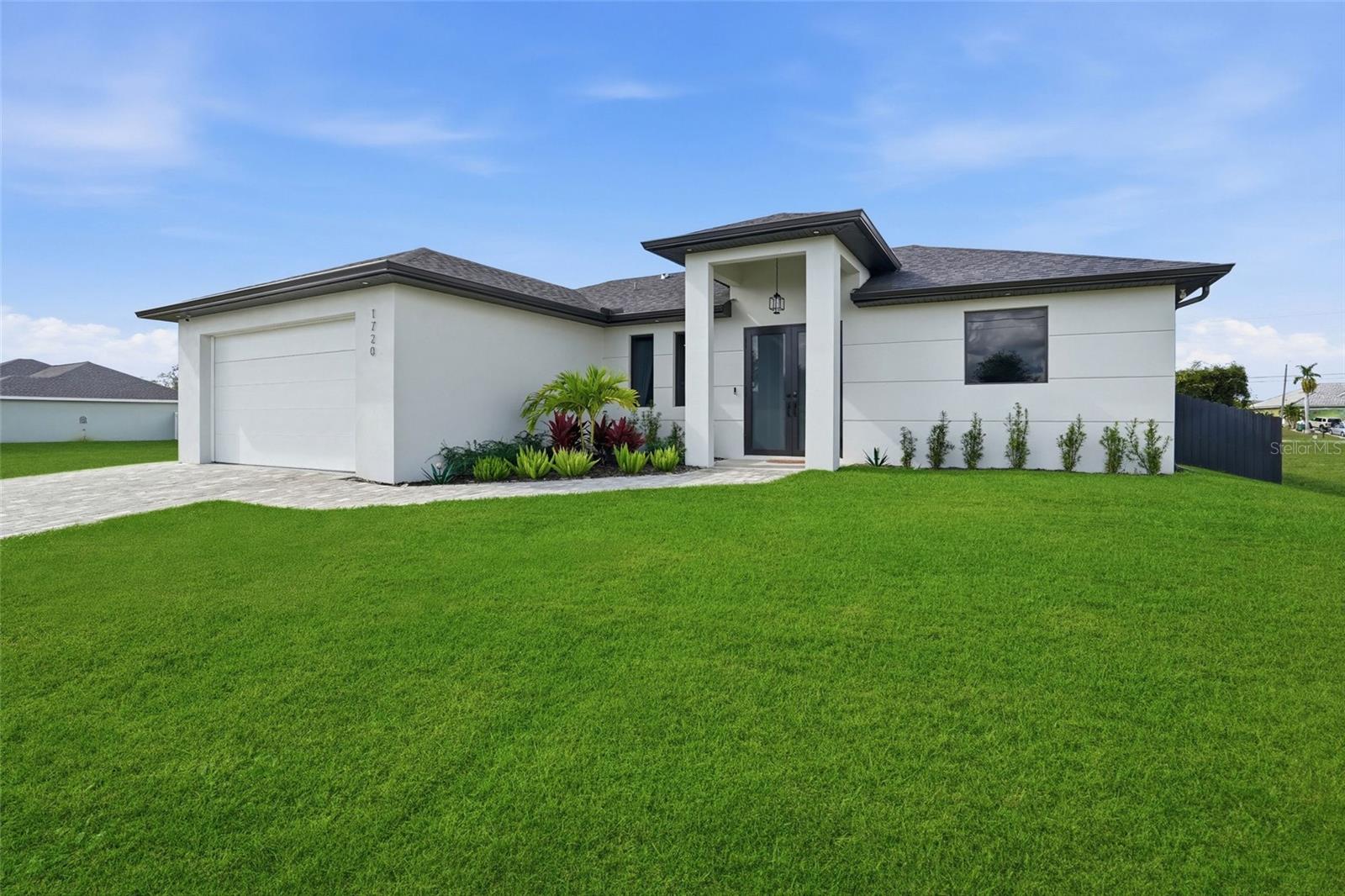 1720 Nw 15th Pl, Cape Coral, FL 33993