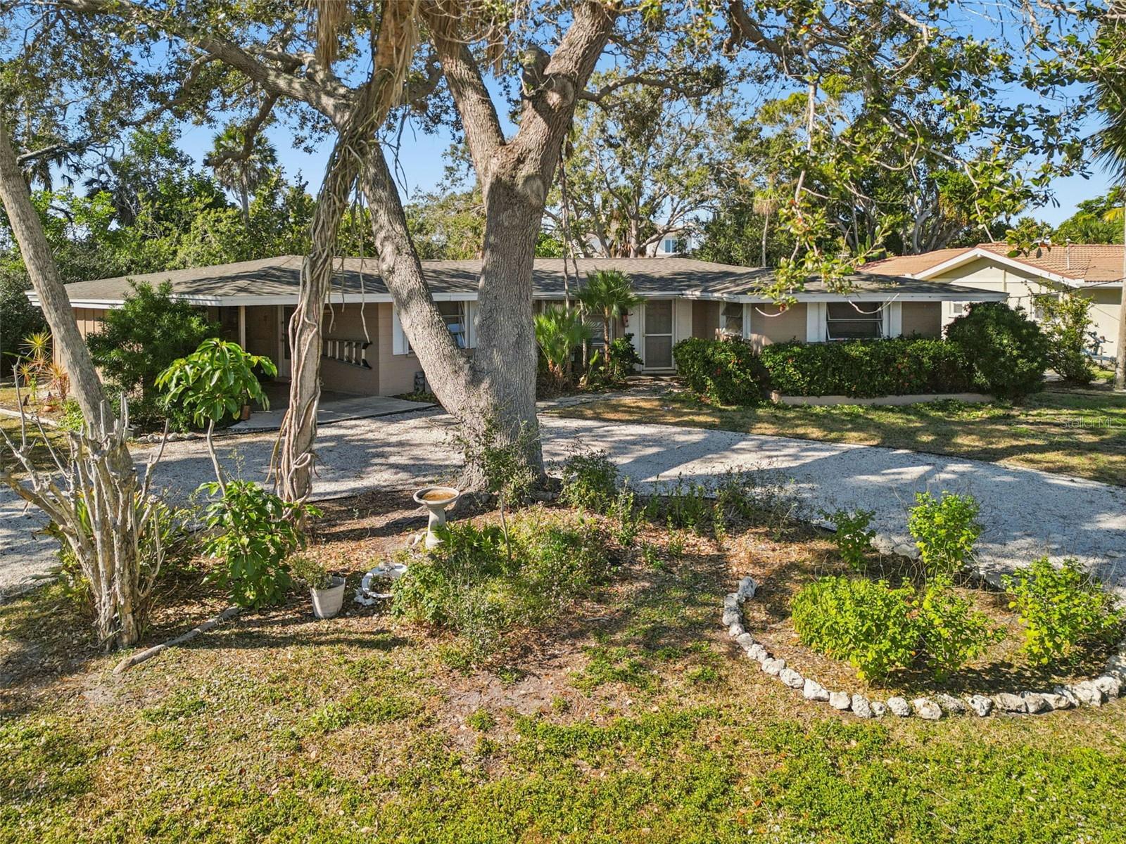 5036 Higel Ave, Sarasota, FL 34242
