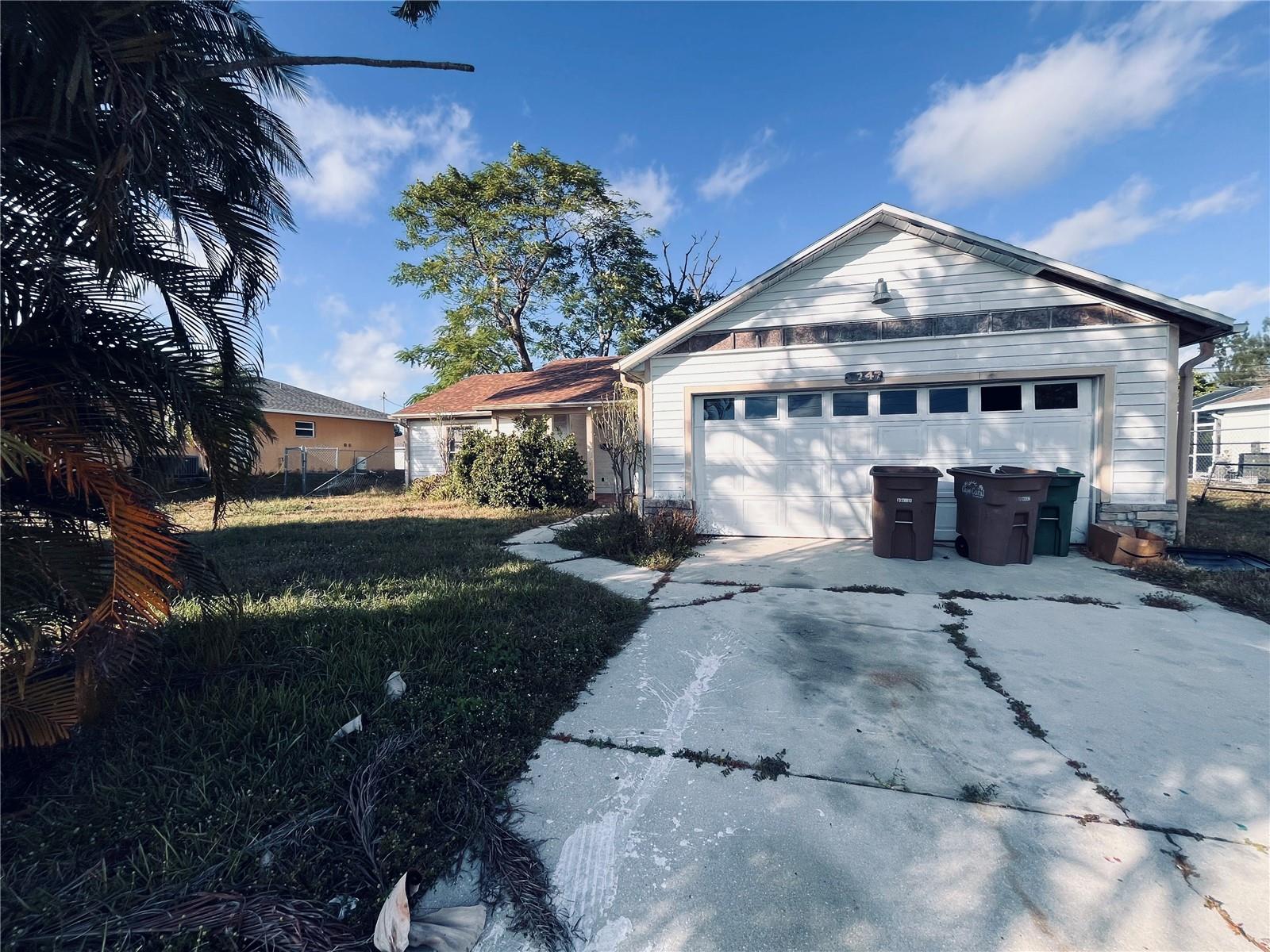 2247 Sw 4th St, Cape Coral, FL 33991