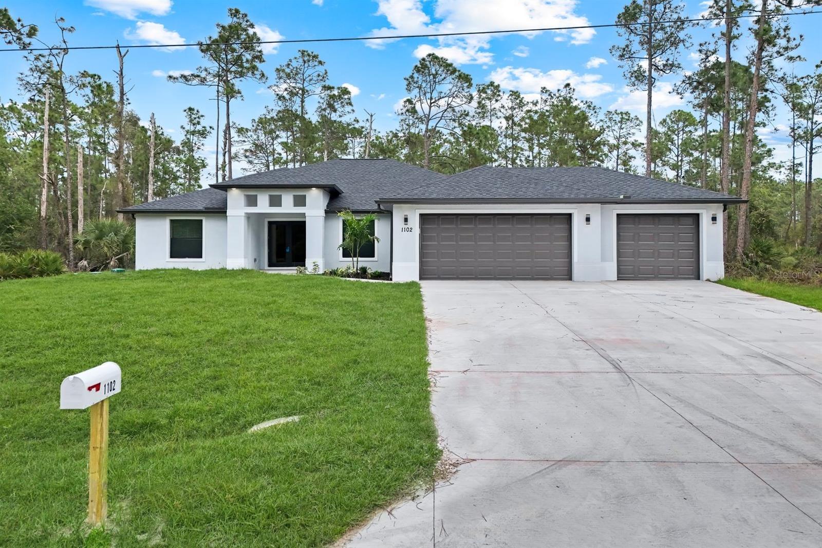1213 Magnolia Ave, Lehigh Acres, FL 33972