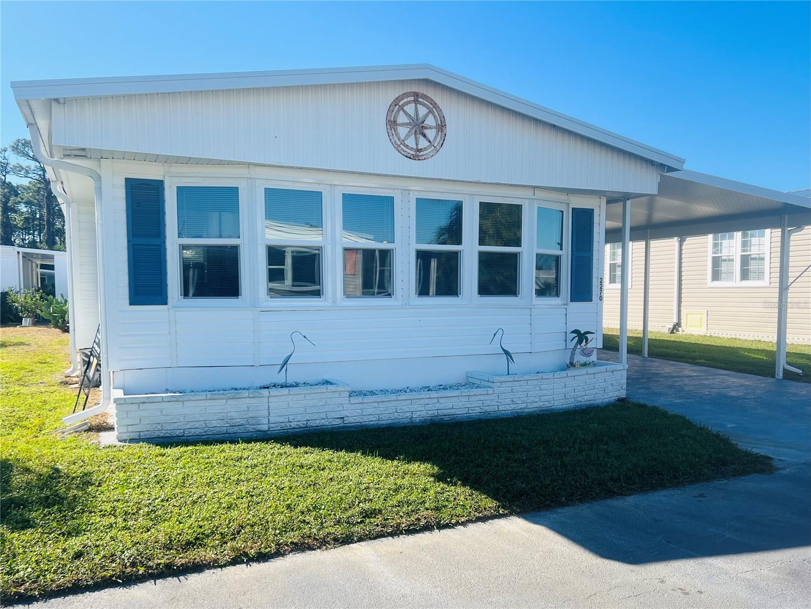 2270 Palazza Dr, Sarasota, FL 34238