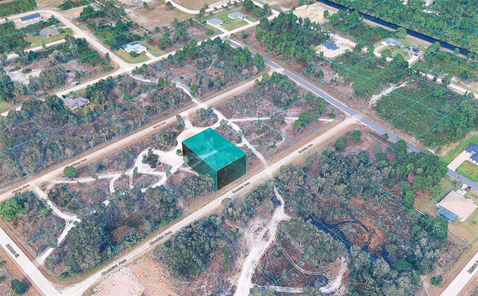 722 Bluebird Ave, Lehigh Acres, FL 33974