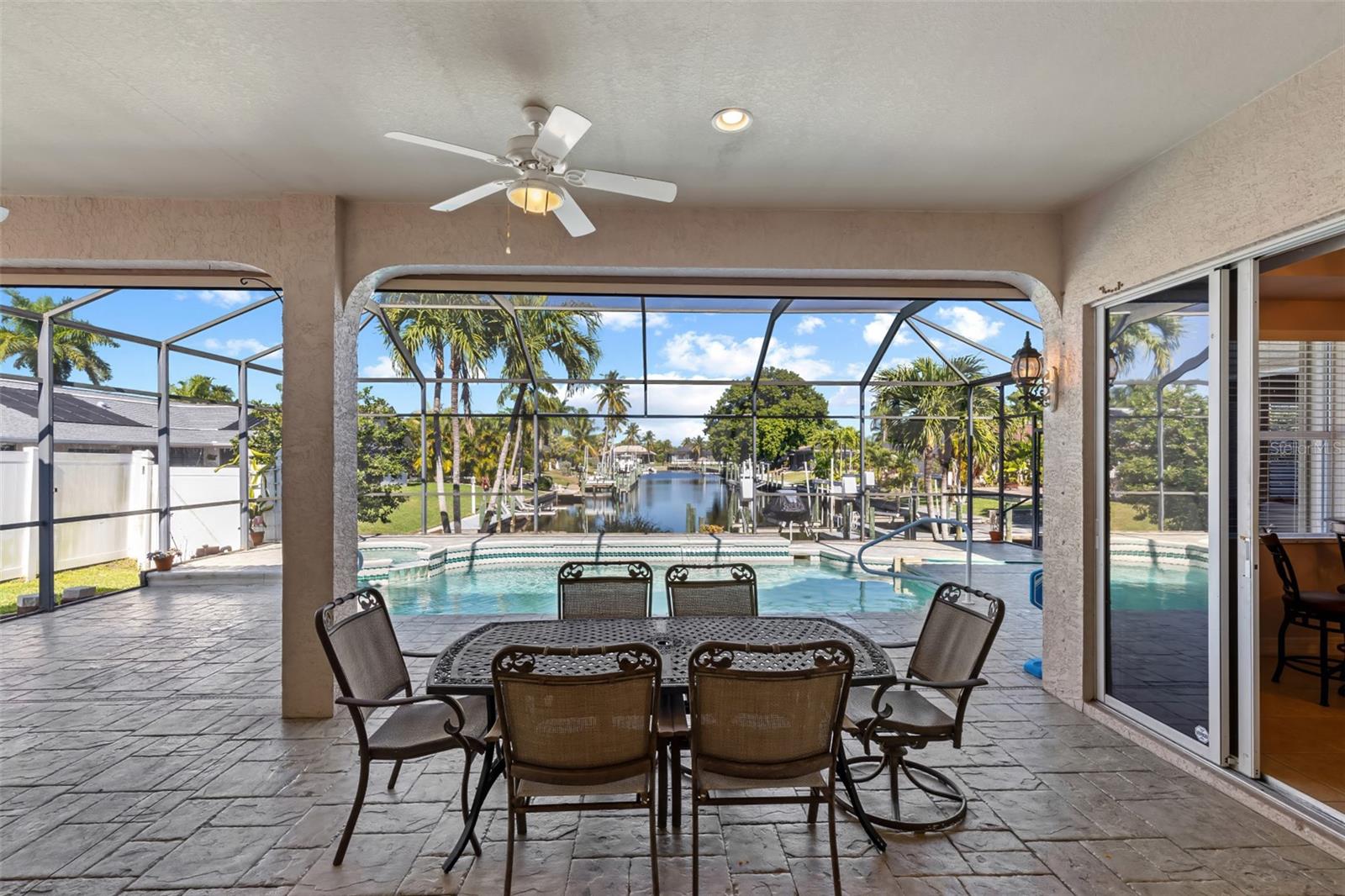 1935 Se 26th St, Cape Coral, FL 33904