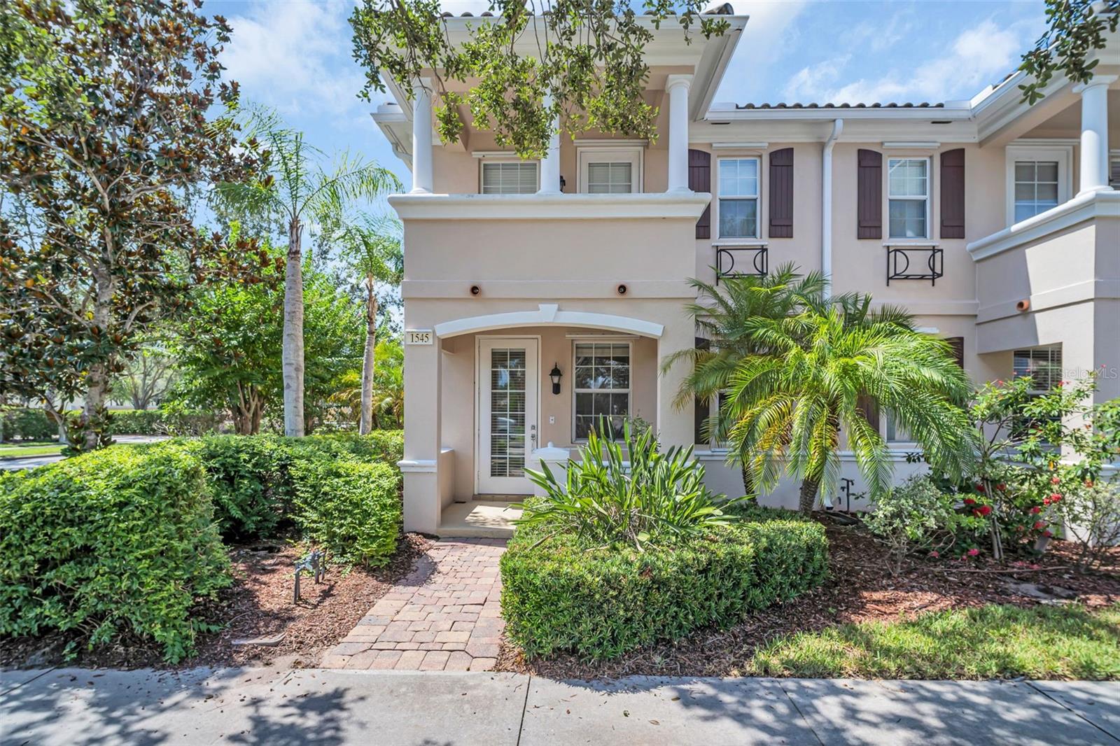 1545 Napoli Dr W, Sarasota, FL 34232