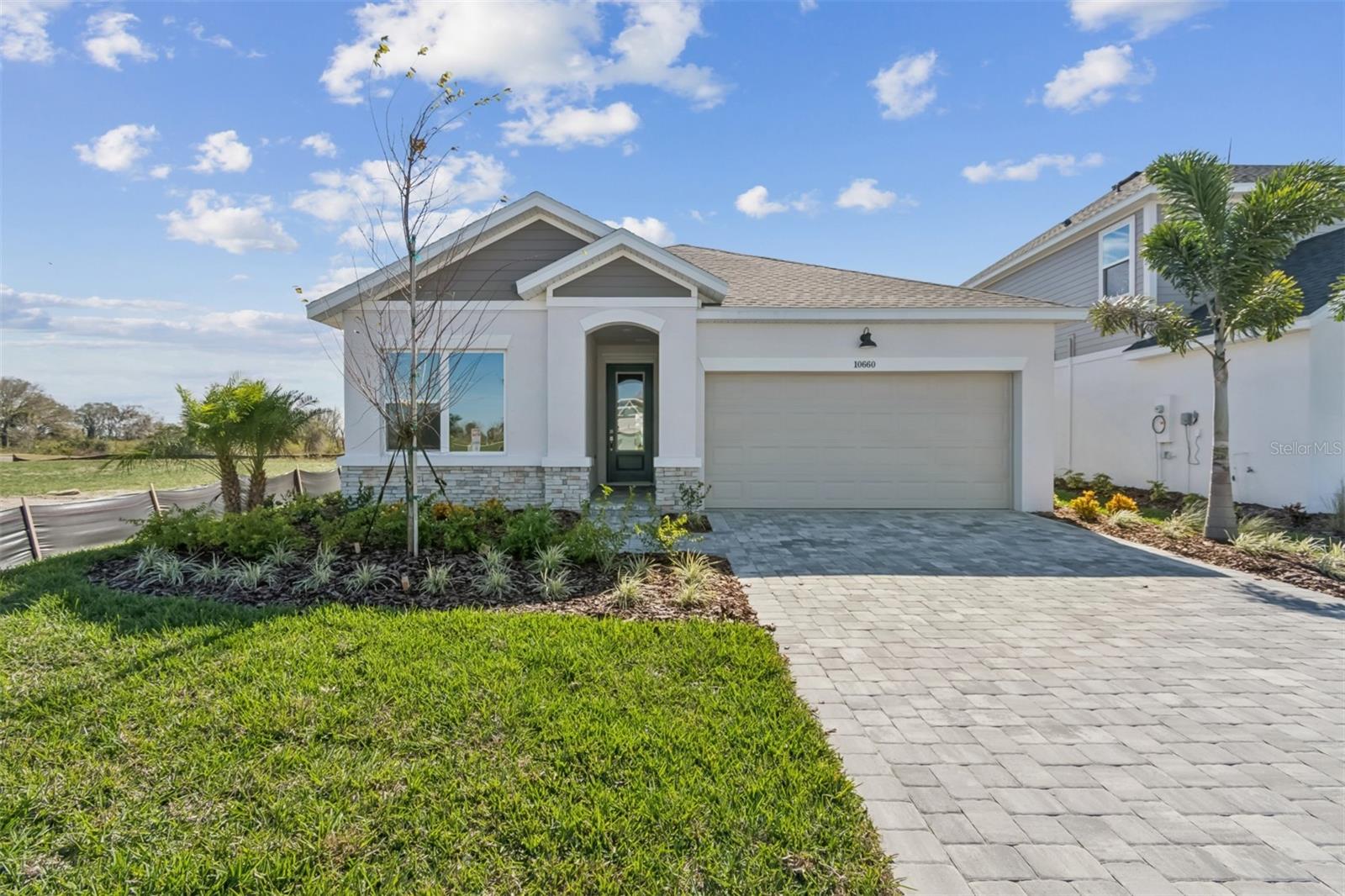 10660 Crescent Creek Xing, Parrish, FL 34219