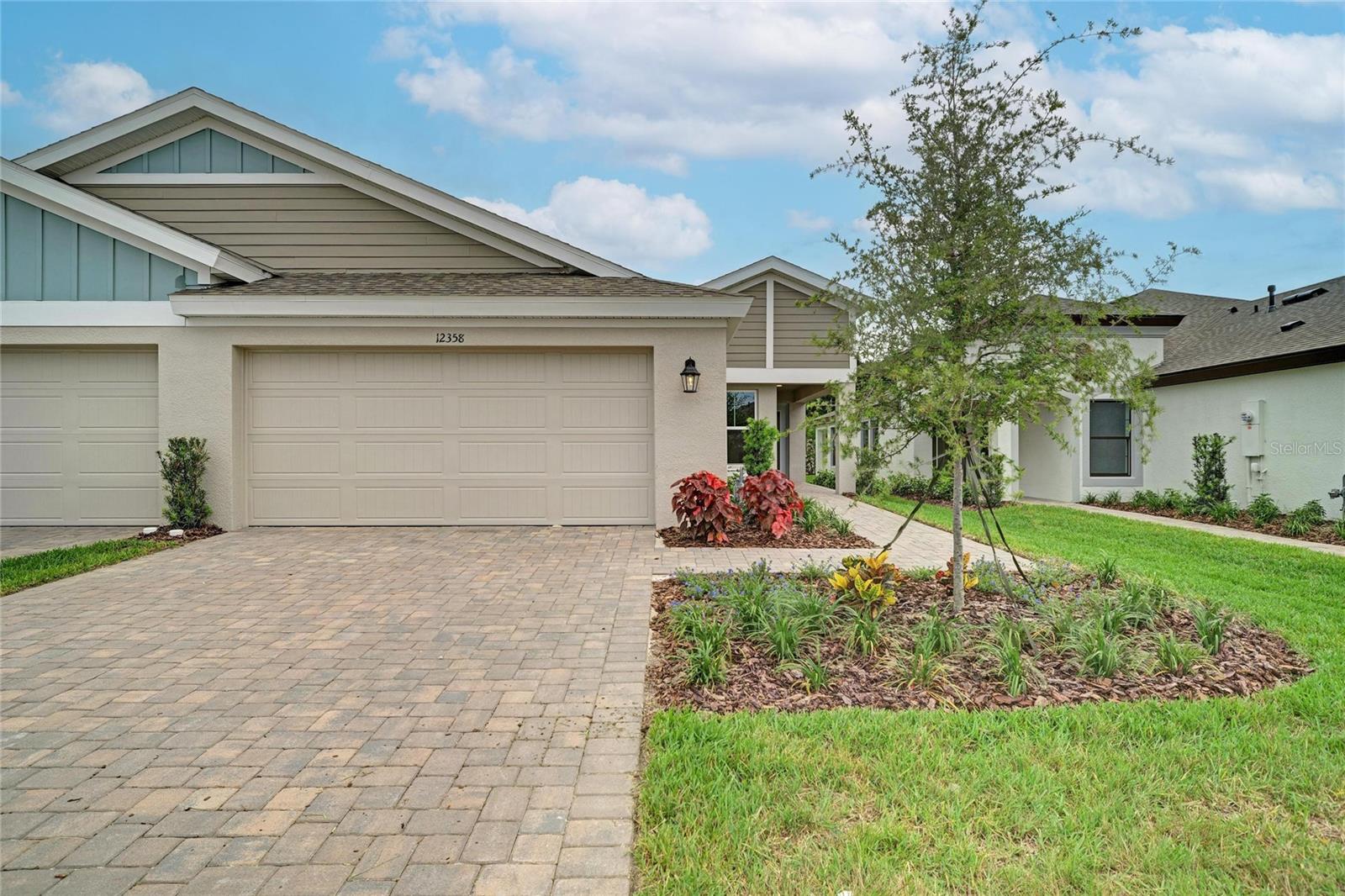 12358 Oak  Hill Way, Parrish, FL 34219