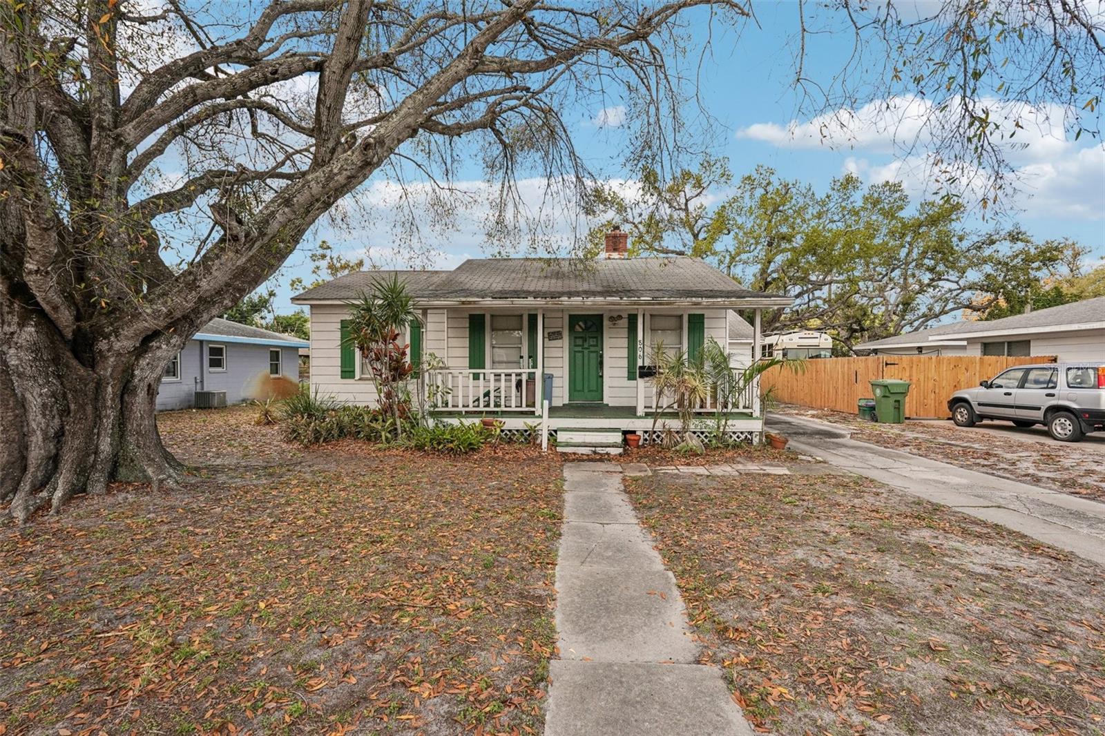 806 33rd Street Ct W, Bradenton, FL 34205