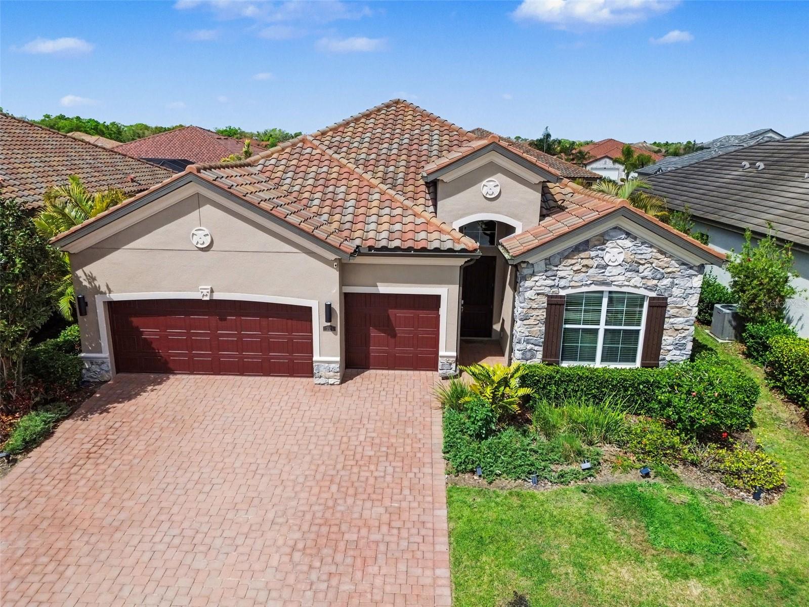 11825 Perennial Pl, Bradenton, FL 34211