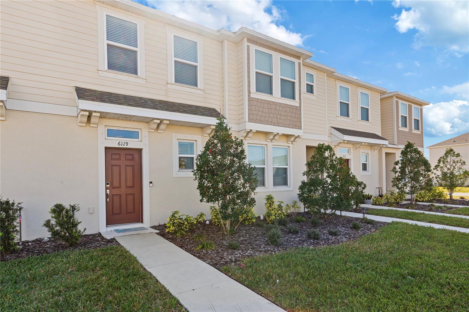 6119 Whetstone Ct, Palmetto, FL 34221