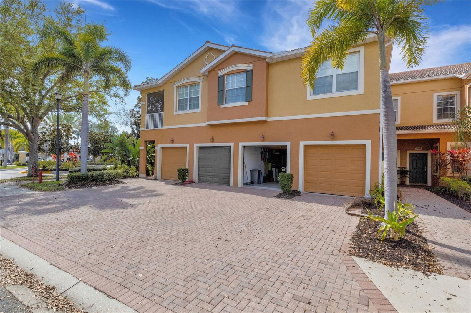 Sarasota, FL 34233