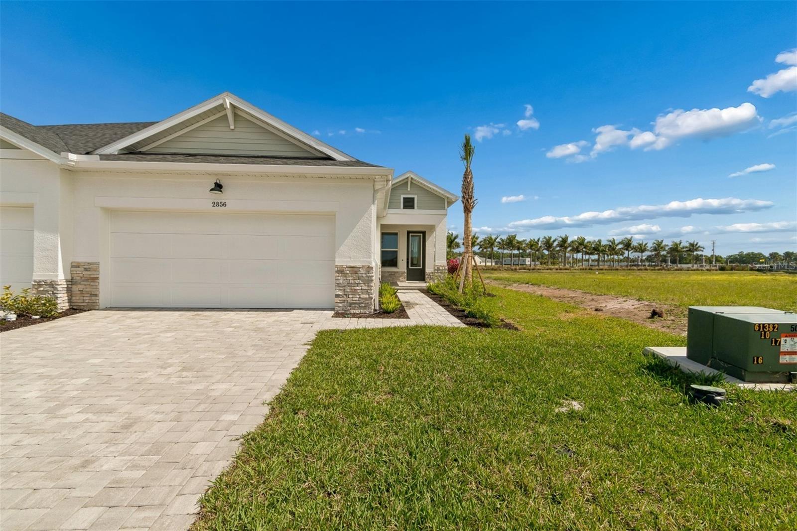 2856 Marrakesh Ln, Sarasota, FL 34234