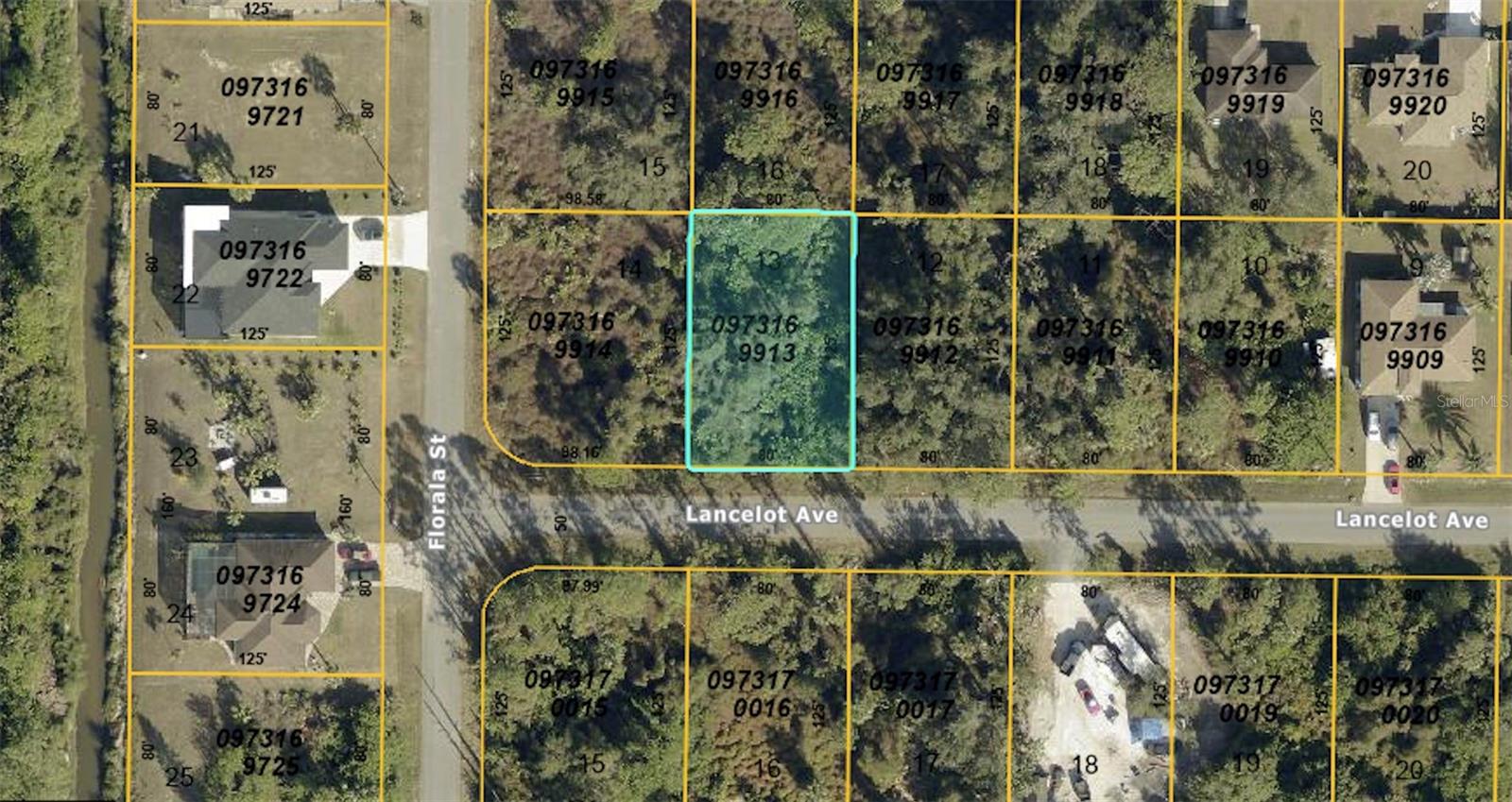Lancelot Ave, North Port, FL 34287