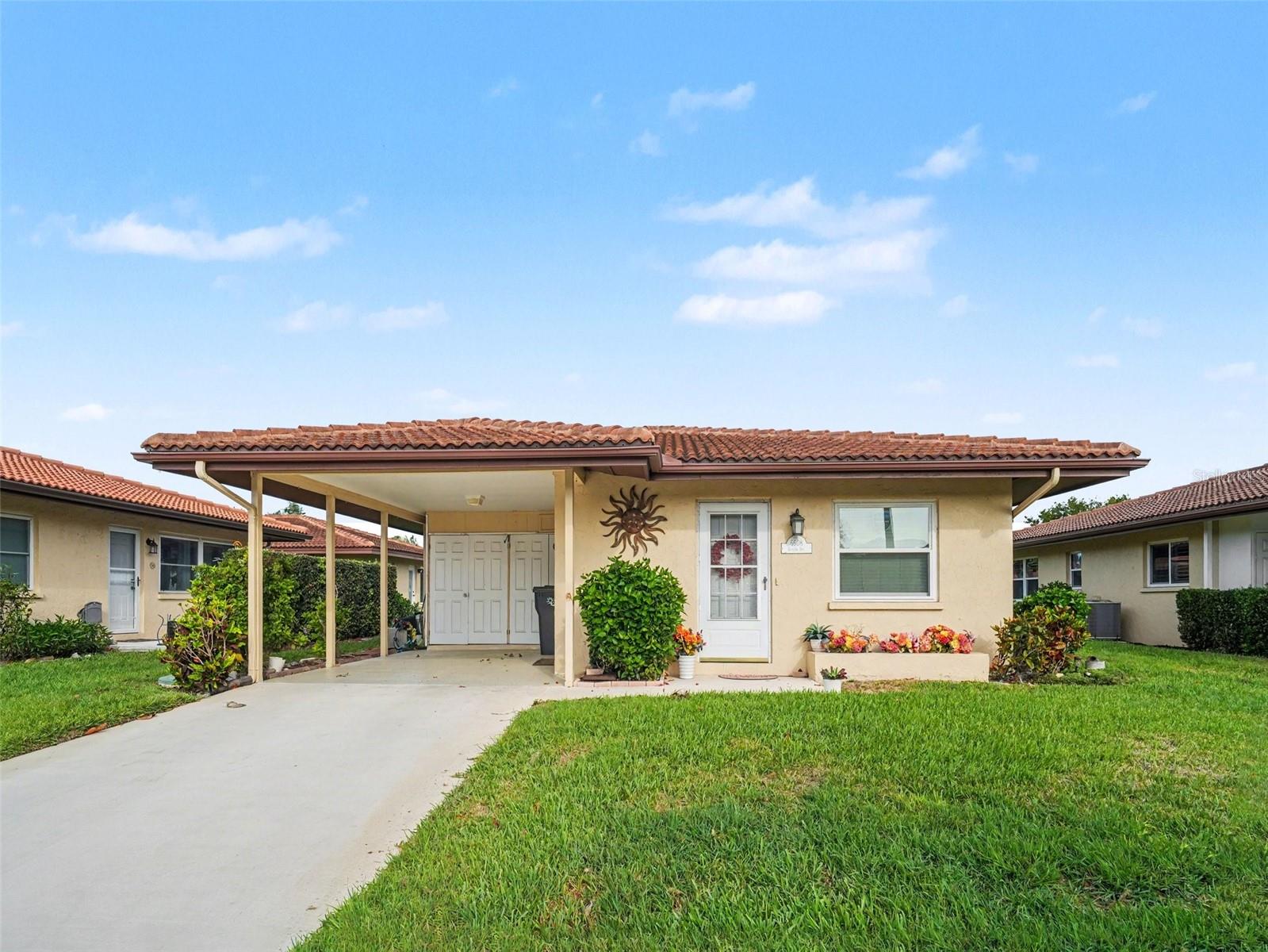 6608 Auburn Ave, Bradenton, FL 34207