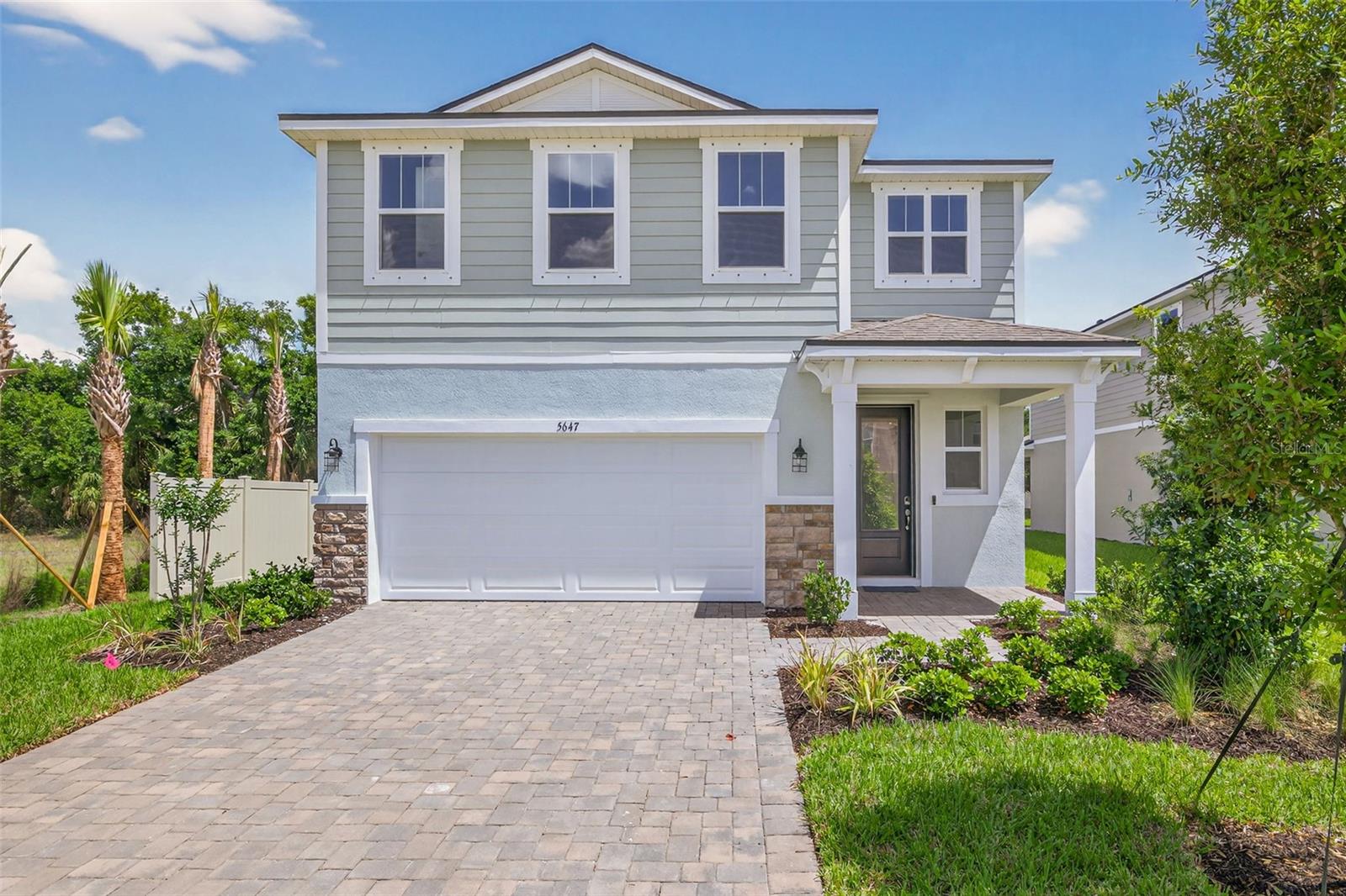 5647 Skylight Way, Palmetto, FL 34221