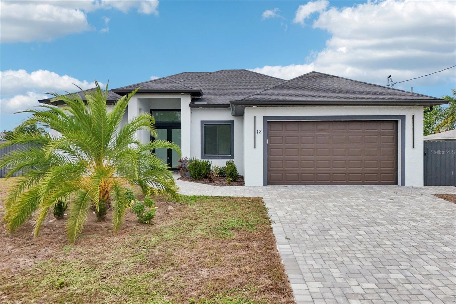 12 Se 17th Ave, Cape Coral, FL 33990