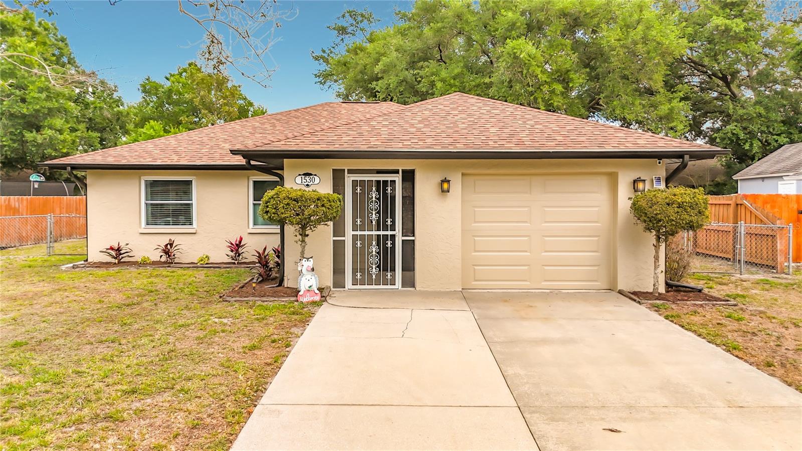 1530 Deer Hollow Blvd, Sarasota, FL 34232