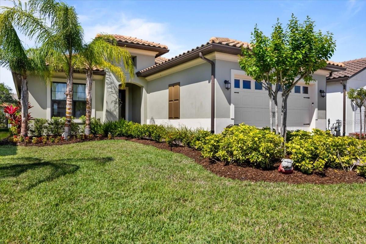 2214 5th St E, Palmetto, FL 34221