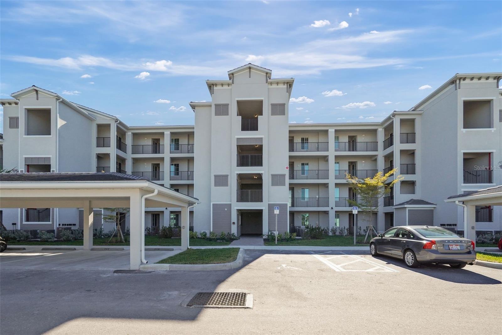 17600 Opal Sand Dr #202, Venice, FL 34293