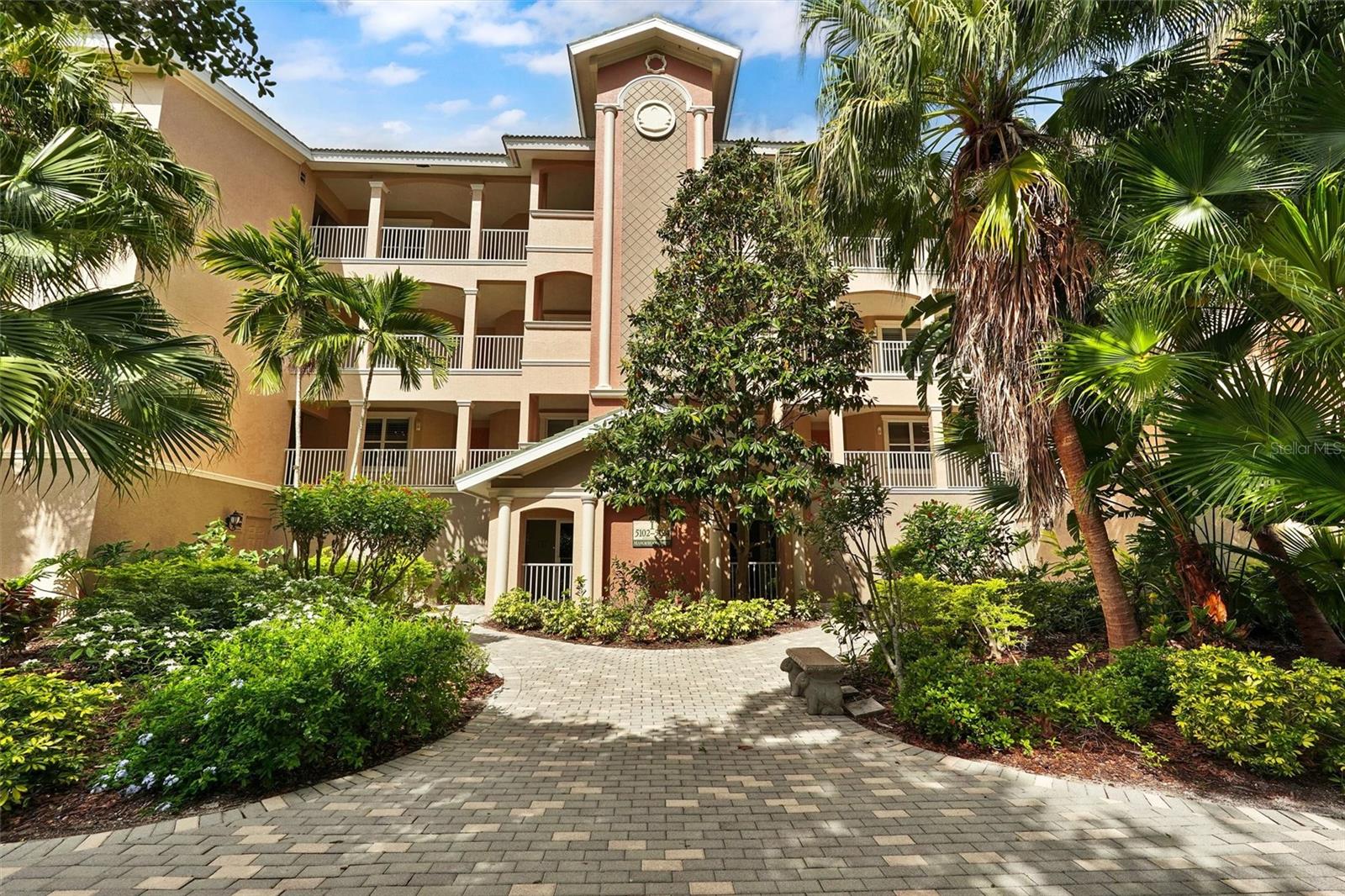 5110 Manorwood Dr #3d, Sarasota, FL 34235