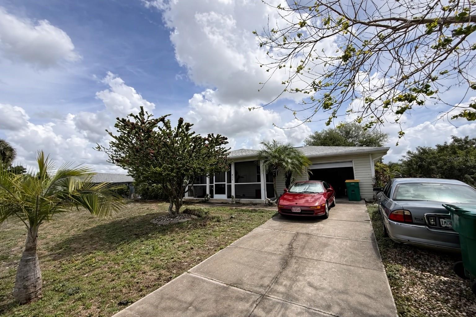 913 Tropical Cir Nw, Port Charlotte, FL 33948