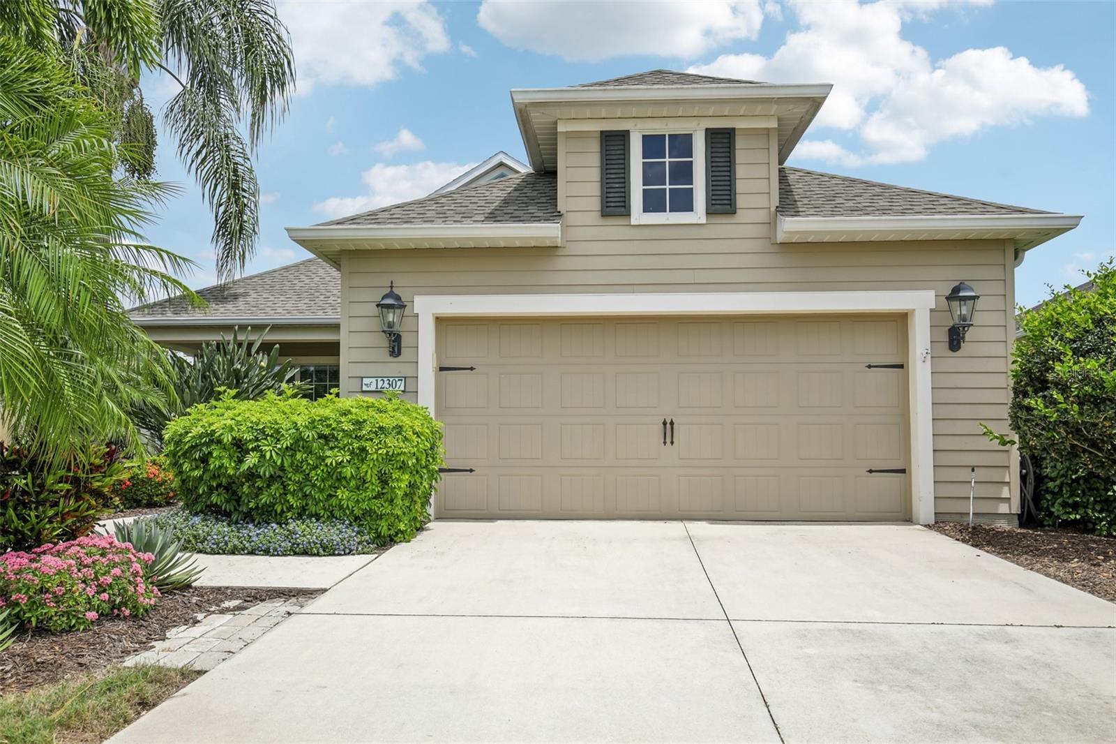 12307 Whisper Lake Dr, Bradenton, FL 34211