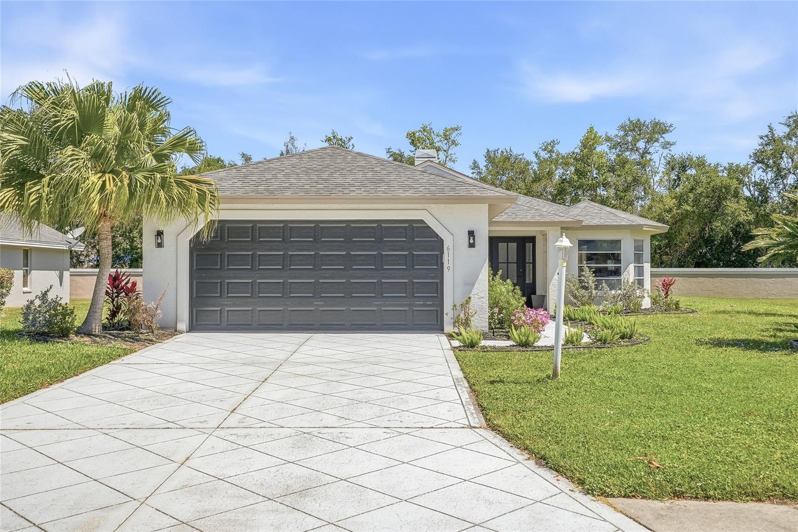 6119 55th Avenue Cir E, Bradenton, FL 34203