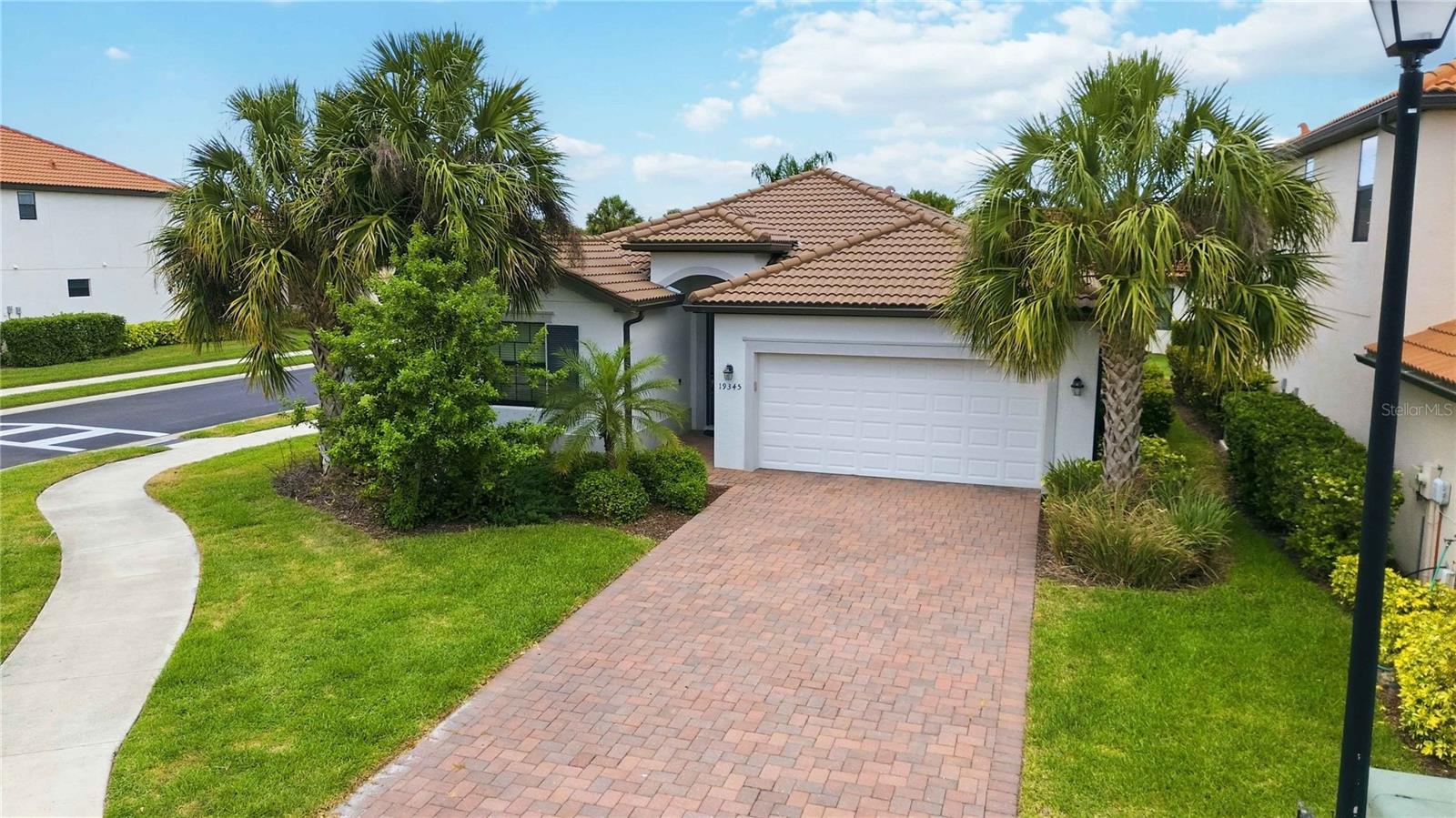 19345 Cruise Dr, Venice, FL 34292
