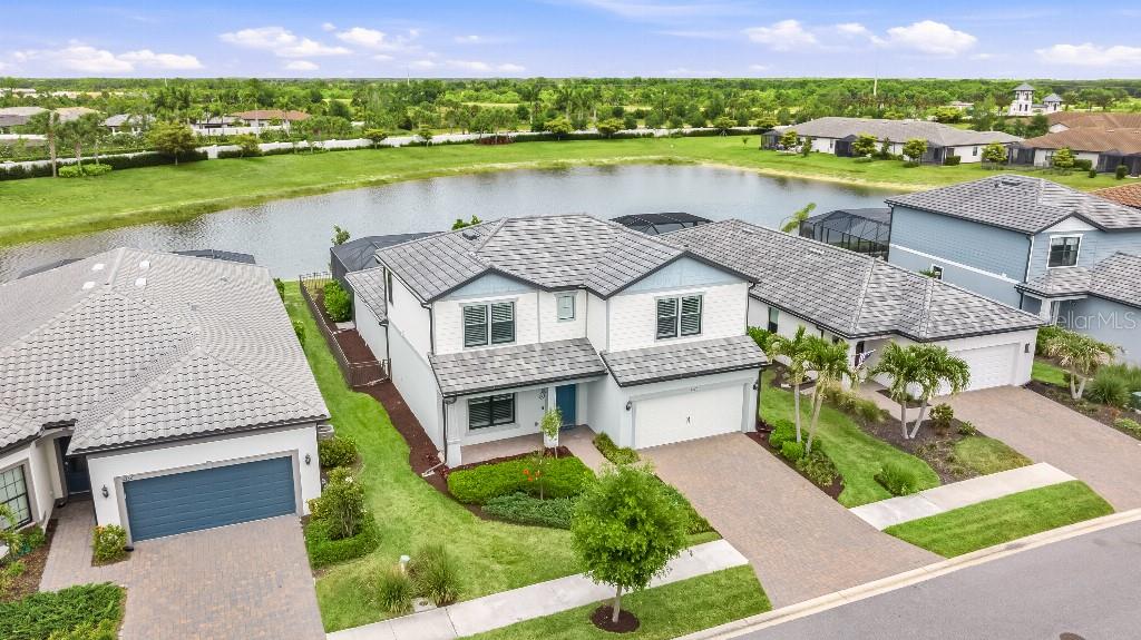 6270 Crested Eagle Ln, Nokomis, FL 34275