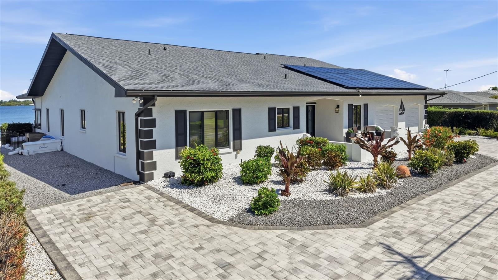 5207 Bay State Rd, Palmetto, FL 34221