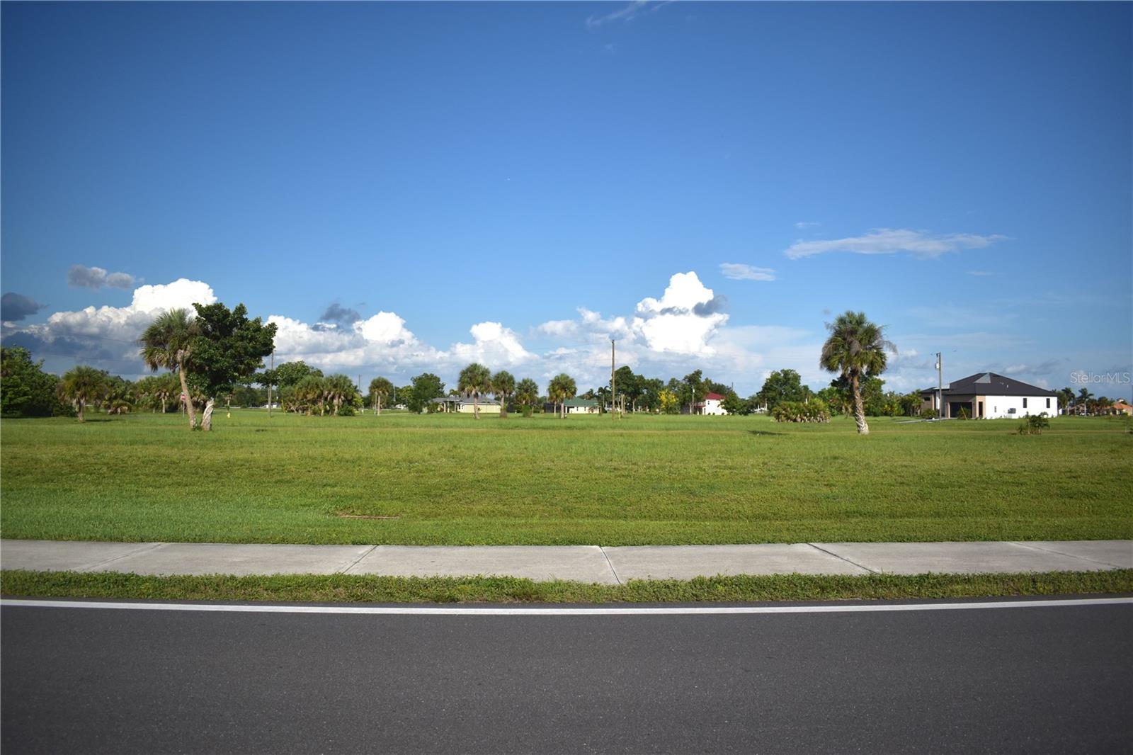 16298 Cape Horn Blvd, Punta Gorda, FL 33955